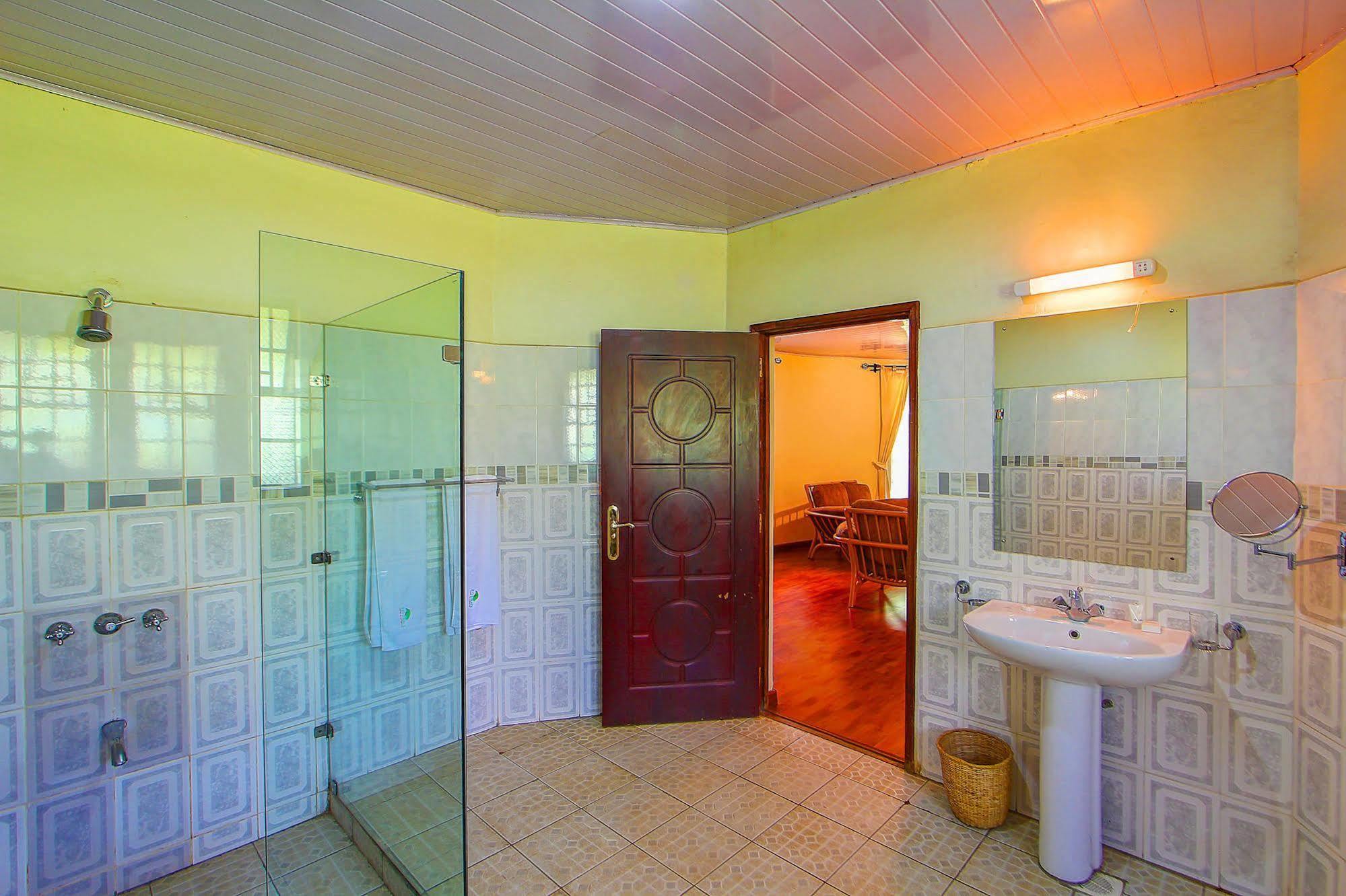Poa Place Resort & Hotel - Where Nature Meets Comfort Eldoret Dış mekan fotoğraf